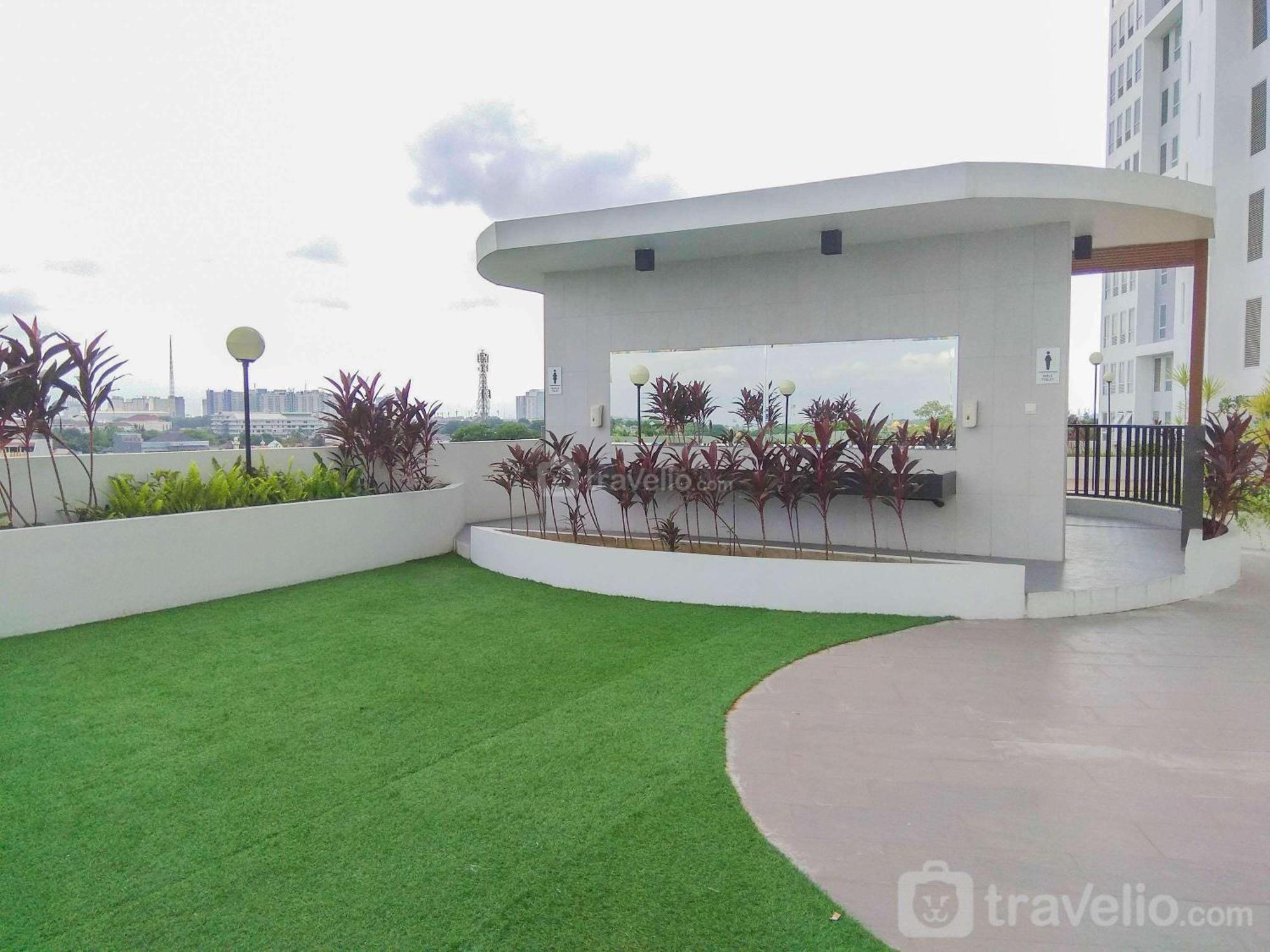 Apartemen Comfy And Minimalist 1br Patraland Urbano Near Station By Travelio Bekasi